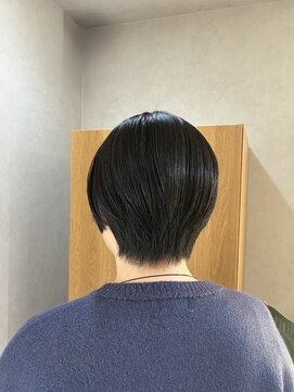 ハイヴィー(Hivi) 丸みマッシュショート