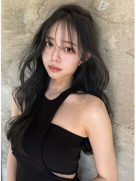 サイン 表参道(SIGN) ハッシュカット顔周りミディアムレイヤーカット表参道髪質改善♪