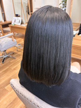 グッドキャッツヘアー(good cats hair) ウネリ・広がり改善
