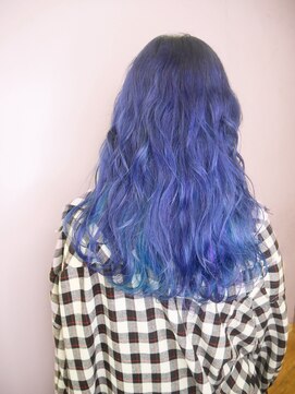 シェリエ(Cherie) ブルーインナー/アッシュパープル/青紫/ブルーヘア/寒色カラー
