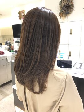 アドール オブ ヘアー ADORE OF HAIR ツヤ感重視ストカール