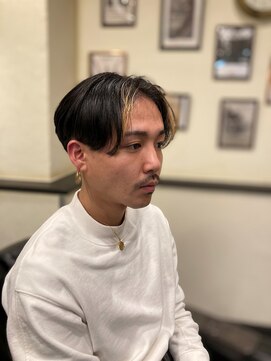 スカイマスターバーバー 渋谷(SKY MASTER BARBER) スキンフェードマッシュ<理容室>[床屋/シェービング/渋谷]