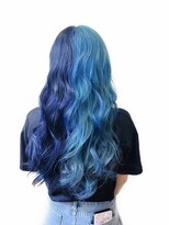 ホワイト 梅田(white)&nbsp;＊ネイビー×ライトブルー