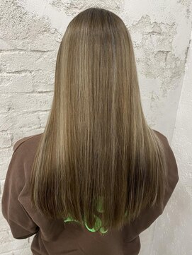 プライズ アイリス 池袋東口店(prize Iris) ハイライトミルクティーベージュ池袋