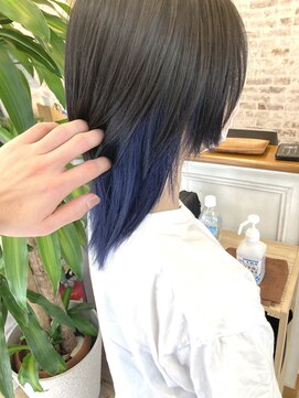 テーラヘアー 土気あすみが丘店(TELA HAIR) インナーカラーブルー