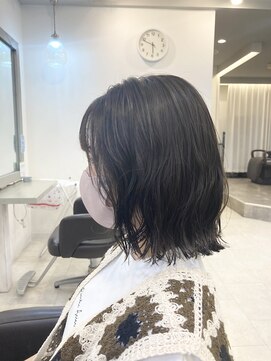 ヘアーサロン イルア 北越谷(hair salon I'LUNA) グレージュなパーマボブ。9.28