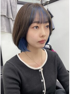 イーラ(era) レイヤーボブ×インナーブルー