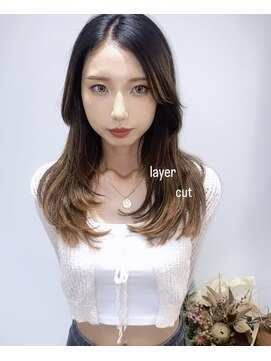ビバリー(Beverly) 顔周りレイヤーカット