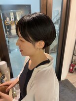コワファーストナガサキシャンプーボーイ(COIFF1RST NAGASAKI SHAMPOO BOY)&nbsp;大人ショートボブ丸みショートカットマッシュショート前髪あり