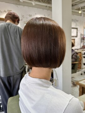 サンバイセライロ 千葉(SAN. by celilo) ミニボブ × ナチュラルベージュ【千葉優希】