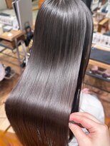 リュミエ ドゥ マッシュ(Lumier de mashu) 【大阪/梅田/茶屋町/中崎町】触れたくなる美髪/oooit/ストレート