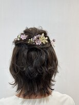 ルーテッド(Rooted)&nbsp;柔らかく、華やぐハーフアップ