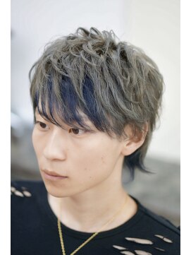 フルブルーム(fullbloom) [full bloom/西八王子]グレーシルバーアッシュショート