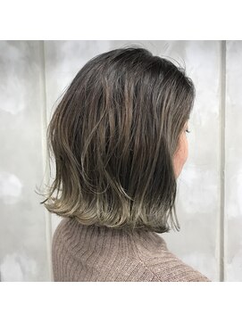 ザ デイ(THE DAY) ハイトーンカラー【グレージュ】