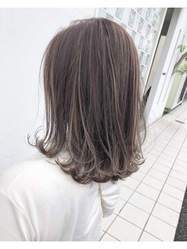 ブランシェ 小牧店(BRANCHE) ☆立体感細ハイライト グレージュ☆ ブランシェ小牧 具志