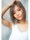 大人かわいい小顔前下がりボブ×グレージュ　30代40代