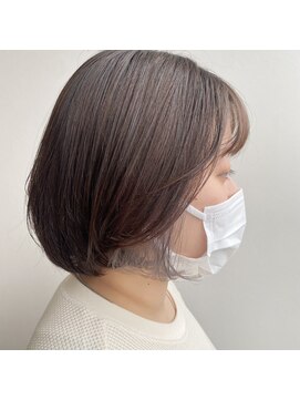 美容室 アイディー i-dee ホワイトグレーインナー