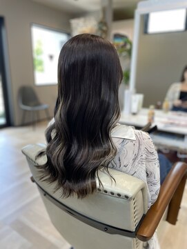 エミール(Emiile) 艶巻き