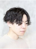 センターパート　波巻きパーマ