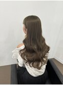 黒髪/グレーベージュ/イヤーロング/前髪パーマ/艶髪／髪質改善