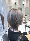 ベージュが可愛いハイトーンのウルフヘア　(銀座)