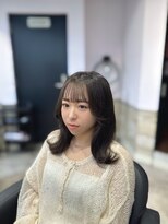 リーオオサカ(Lee Osaka)&nbsp;韓国風くびれスタイル×グレージュ/アリサ
