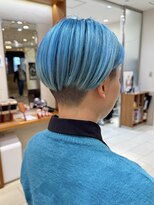 ピークアブー アヴェダ アトレ恵比寿(PEEK-A-BOO AVEDA)&nbsp;ハンサム前下がりボブ/ボブ/デザインカラー/前髪なし/刈り上げ