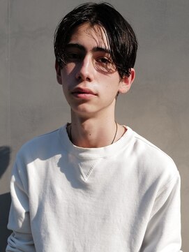 ルイ 京都烏丸店(Loui) 無造作セット×束感ショート