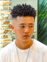 プロショップウェーブ(PRO SHOP WAVE) スペインカール/フェザーパーマ/メンズパーマ/テーパーフェード