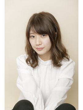 アフロディーテ 銀座(APHRODITE GINZA) カール/セミディ/シアーカラー/姫カット/銀座/東銀座