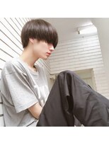 シン(syn) 前下がりマッシュ