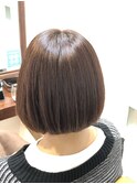 ショートボブ