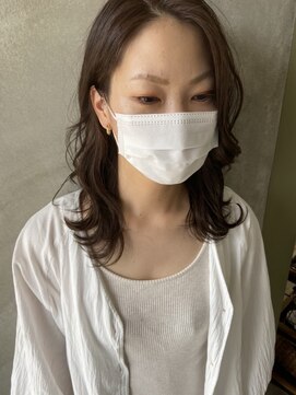 キキ(kiki) スモーキーアッシュ＊