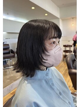 ルッツ(Lutz. hair design) ウルフボブ【犬山良慈】