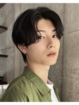 バイフィフス 原宿/表参道(by fifth)&nbsp;韓国風センターパート七三分けニュアンスパーマメンズ刈り上げ
