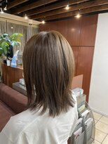 クオリス 上板橋店(QUALIS) 大人可愛い艶カラーカーキベージュブラウンミニウルフショート