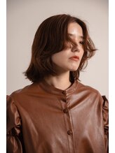 マスタード(MASTARD) レイヤーボブ 顔周り レイヤーオリーブグレージュ 前髪なし