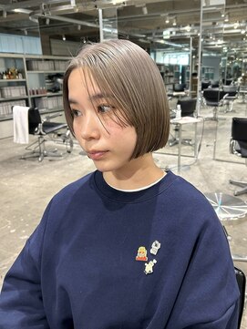 リム(LIM) グレージュボブ【神崎ひかり】