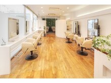 ミルボンスマートサロン!美容体験がもっと楽しく、もっと身近に。実力派スタイリスト紹介。