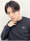 毛流れハンサムショートセンターパートメンズ黒髪爽やか