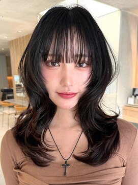 ミンクス 原宿店(MINX) ミディアムレイヤー黒髪暗めカラーココアベージュ小顔カット