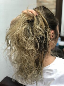 ハサミバイアトリエナガノ 千葉(8sami by atelier nagano) デザインカラー/レイヤーカット/ウエットヘア/オリーブベージュ