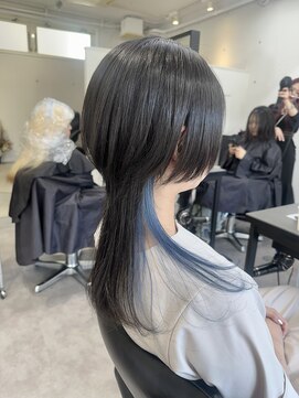 シーン(seen) インナーカラー ロングウルフカットクラゲウルフヘア