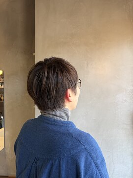 フープ 川越(hoop) メガネも似合う大人かわいいショート