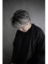 ザンカ(ZANKA)&nbsp;メンズカット/メンズバレイヤージュ/センターパート/ホワイト