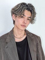 ルーチェ 溝の口(Luce)&nbsp;ハイライト×パーマで魅せる男らしい色気。洗練メンズカット