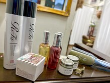 ココロホーキの雰囲気(人気のReFaリファや様々なヘアケア品・ヘア家電も揃えています。)