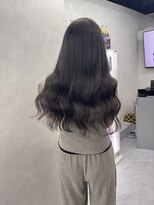 スカイ 本店(SKY)&nbsp;naoki__グレージュカラーエクステロング