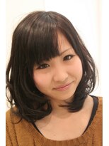 プラウド(proud)&nbsp;ミディアムハイグラデーションボブ