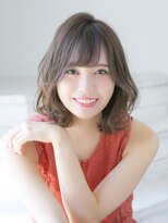 Lond rouge くびれパーマ大人ミディアムヘアー